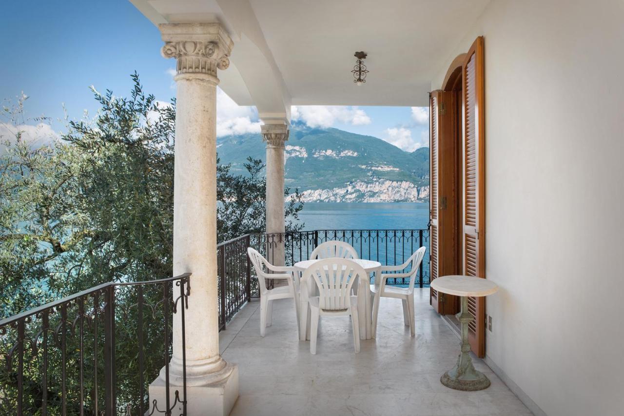 Villa Francesca-Grande Appartamento In Riva Al Lago Brenzone sul Garda Exterior photo
