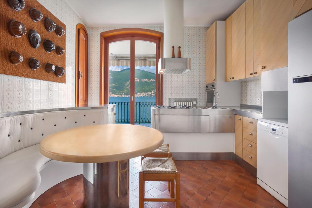 Villa Francesca-Grande Appartamento In Riva Al Lago Brenzone sul Garda Exterior photo